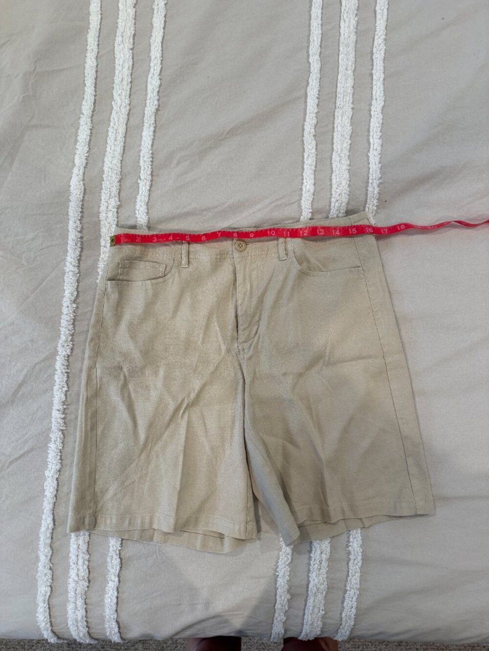 NYDJ Linen Blend Bermuda Shorts, size 4 - Picture 4 of 4